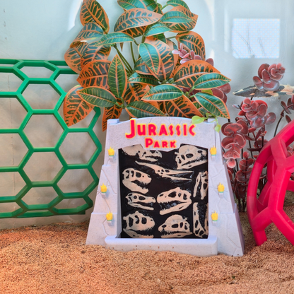 Jurassic Park Themed Reptile Feeder