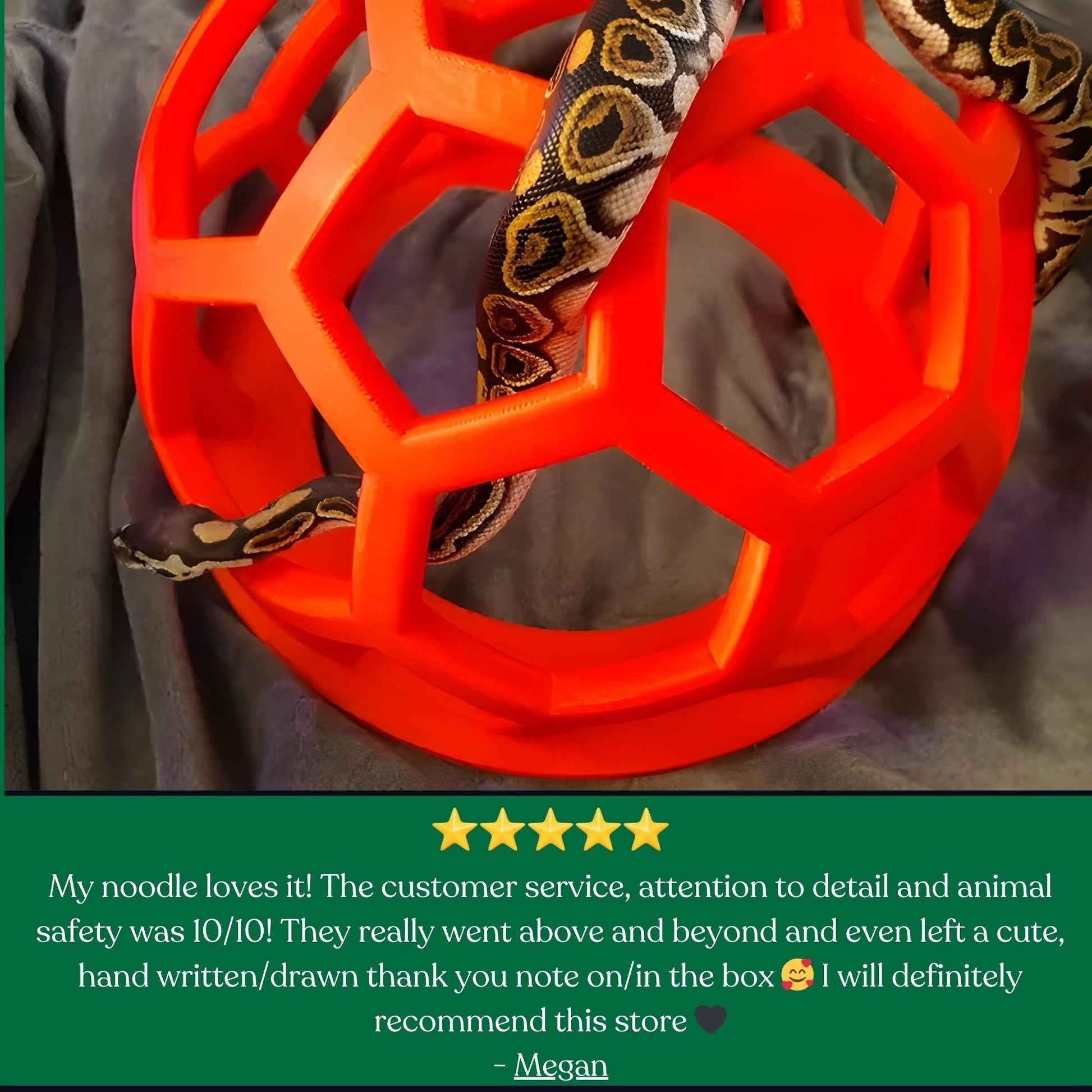Customer review featuring a red Full Hex Log