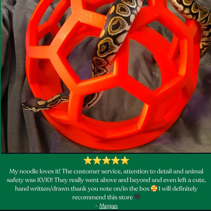 Customer review featuring a red Full Hex Log
